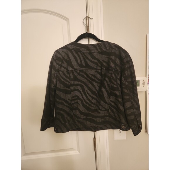 Sandro Petite Black & Gray Zebra-Print Buttoned Jacket 3/4 Sleeves Size PL - Picture 8 of 10